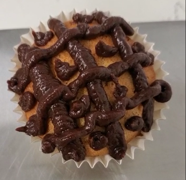 How to use the piping bag with your My Gammie’s Cupcakes